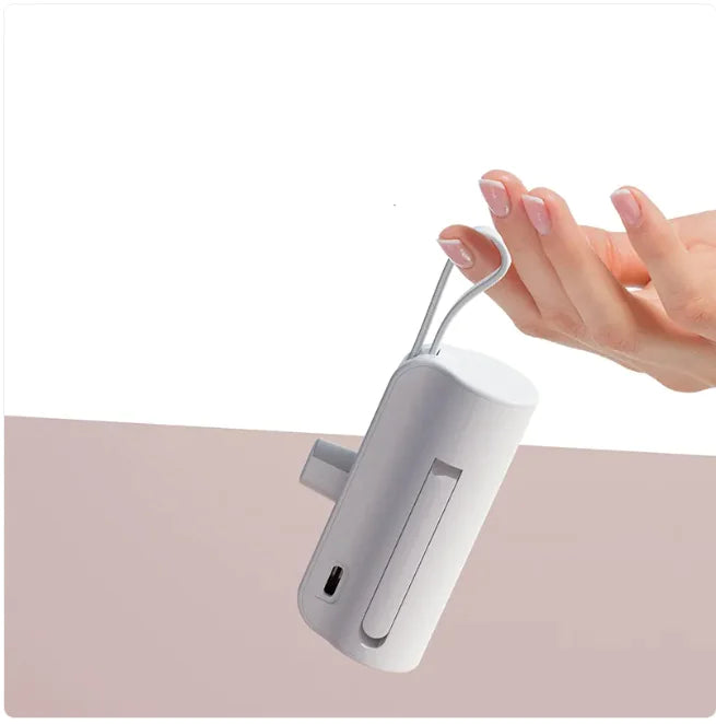 Chargeur portable 5000 mAh avec câble intégré